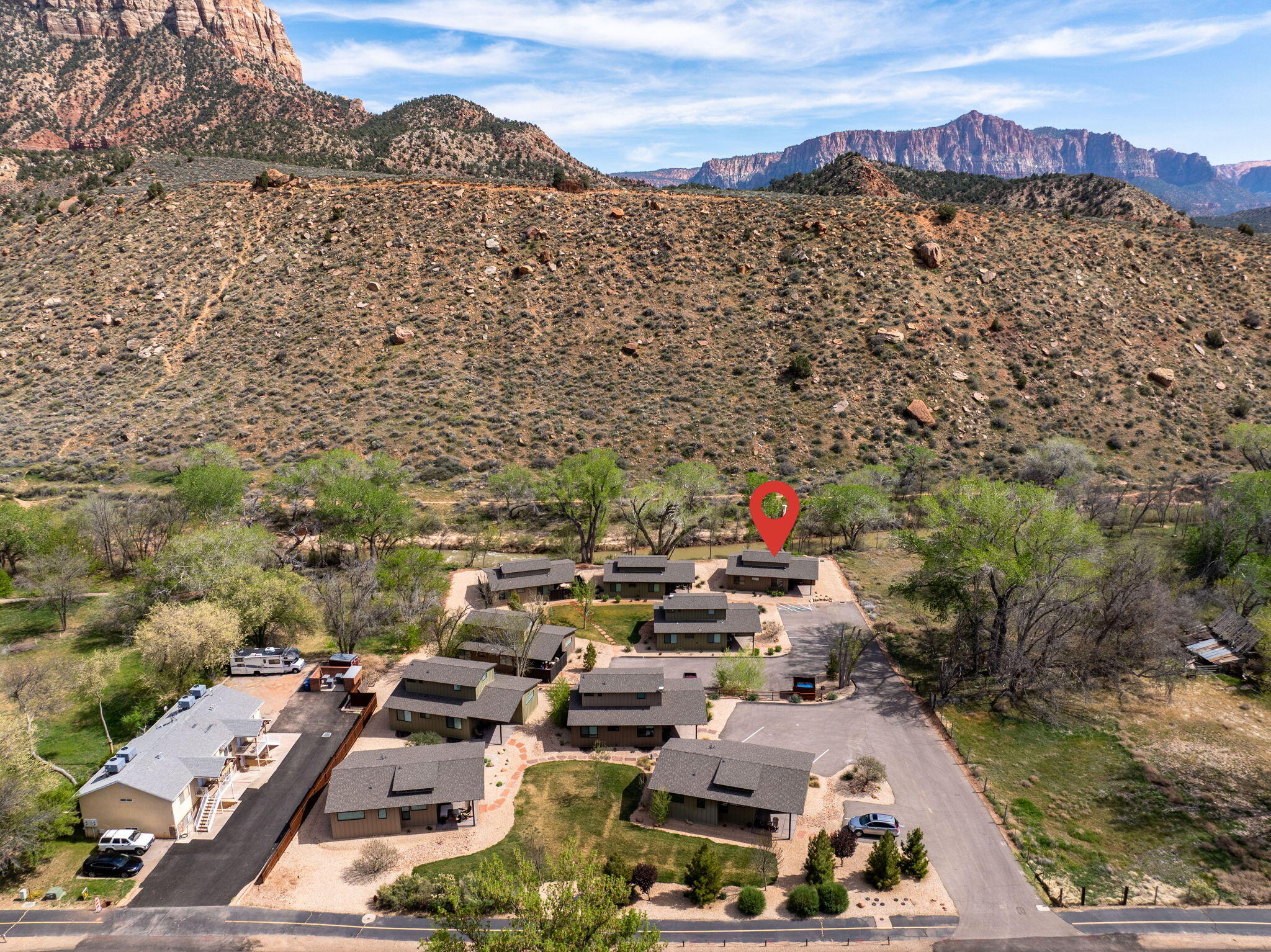 CANYON COTTONWOODS - Residential