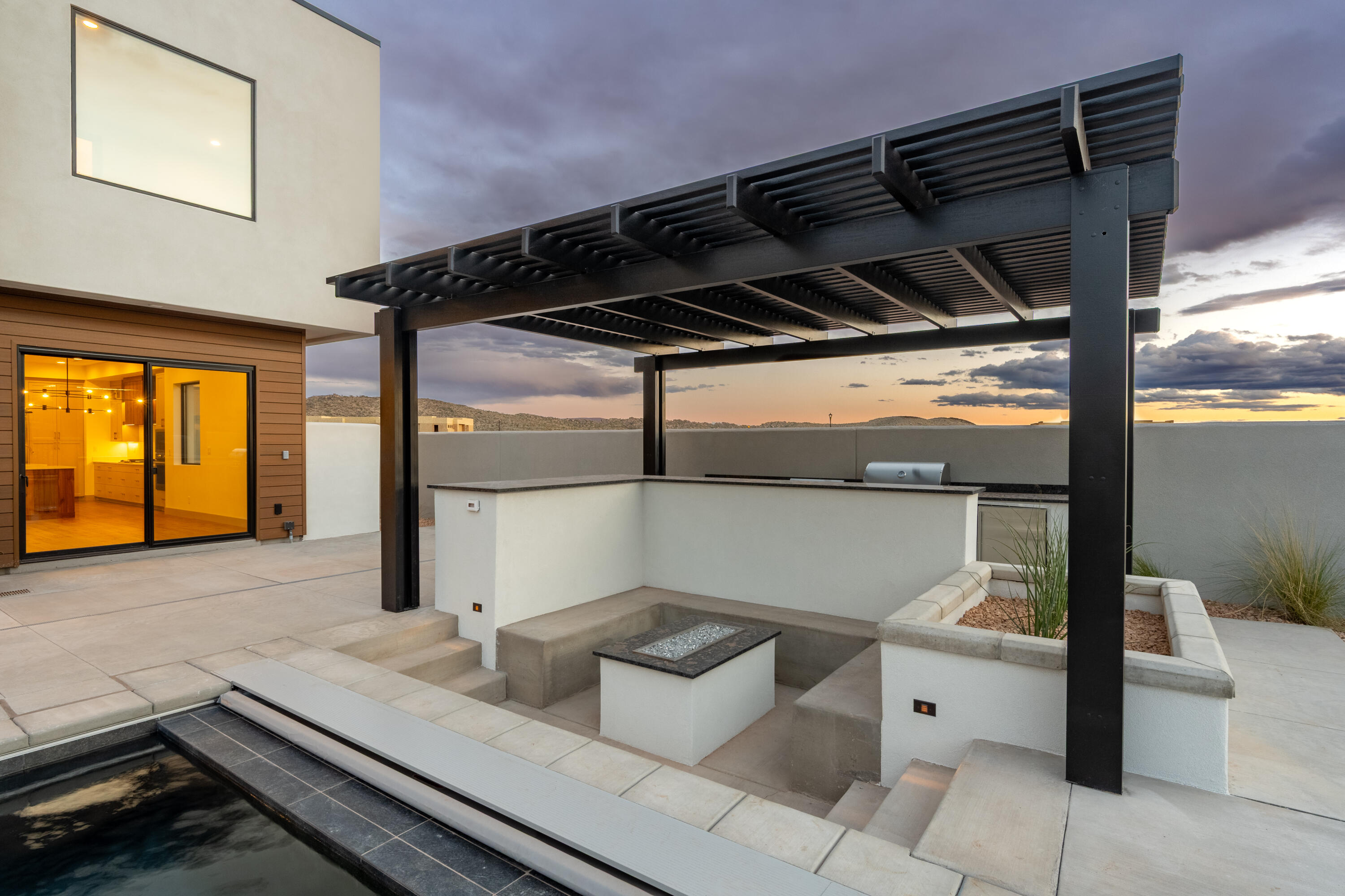 ISLAND AT CORAL CANYON - Residential