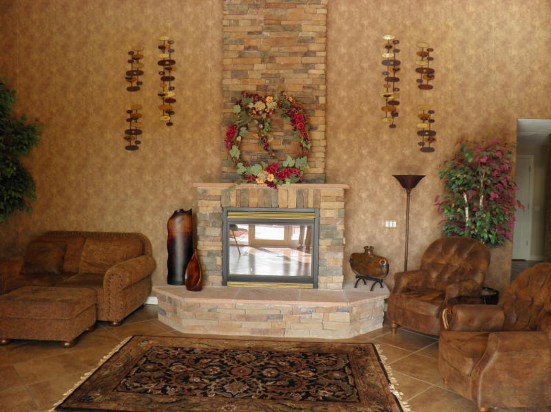 LAS ENTRADAS AT GREEN SPRING - Residential