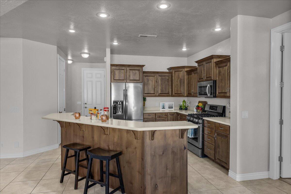 LAS ENTRADAS AT GREEN SPRING - Residential