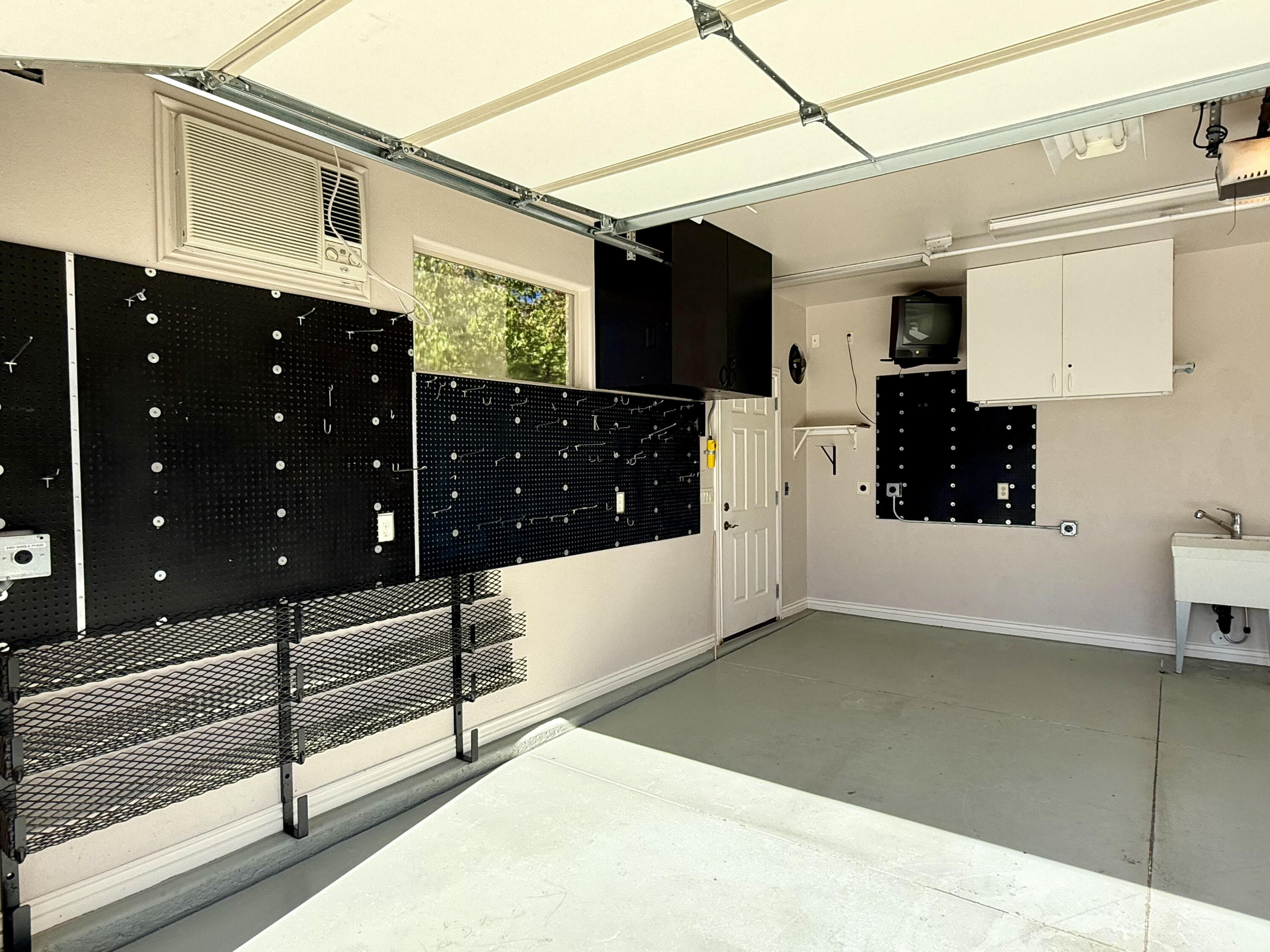 LAS ENTRADAS AT GREEN SPRING - Residential