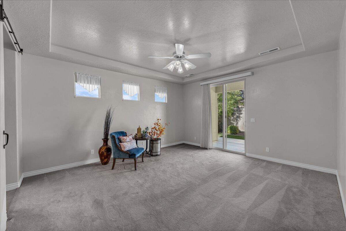 LAS ENTRADAS AT GREEN SPRING - Residential