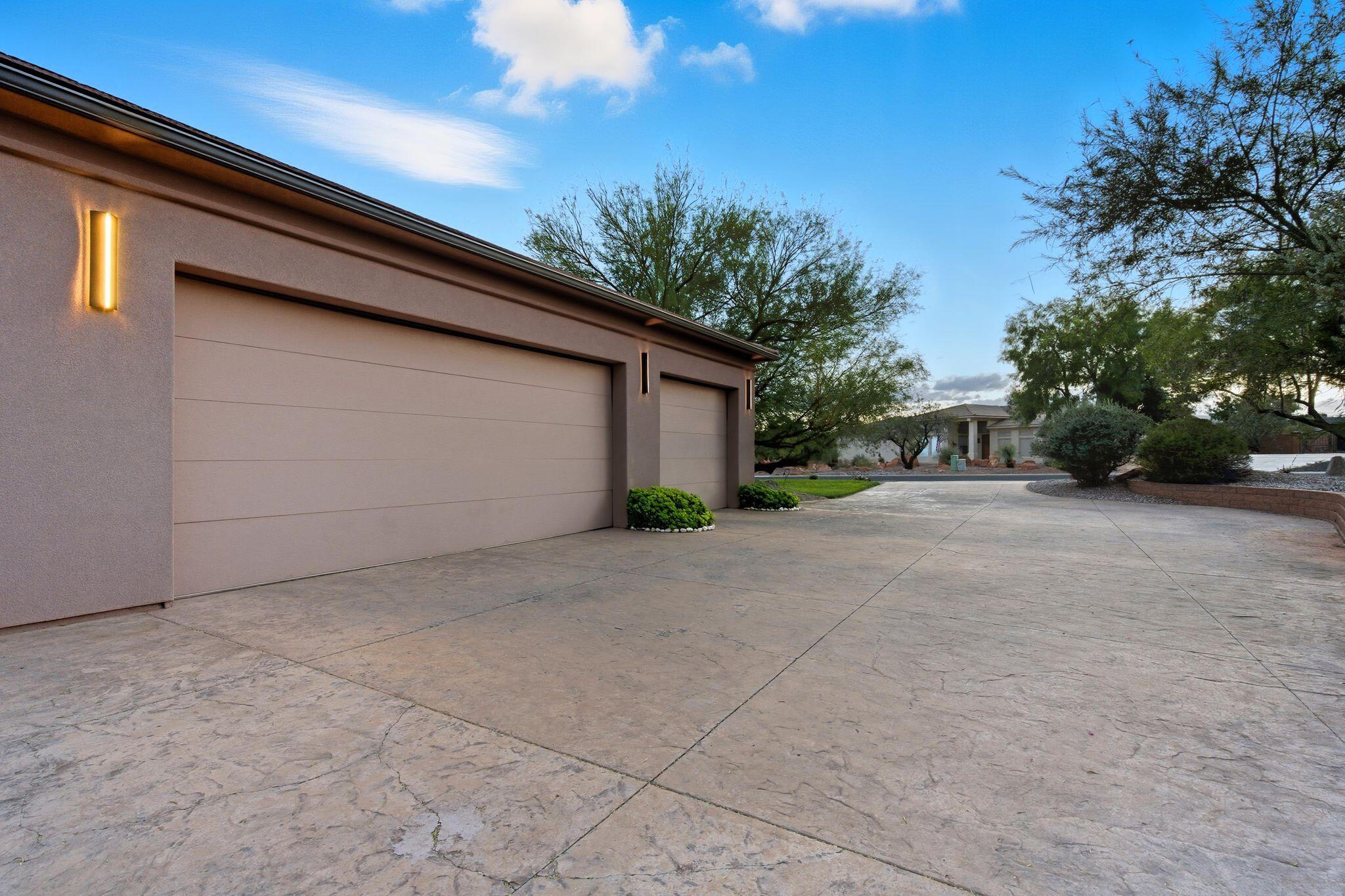 CHANCEL CLIFFS - Residential