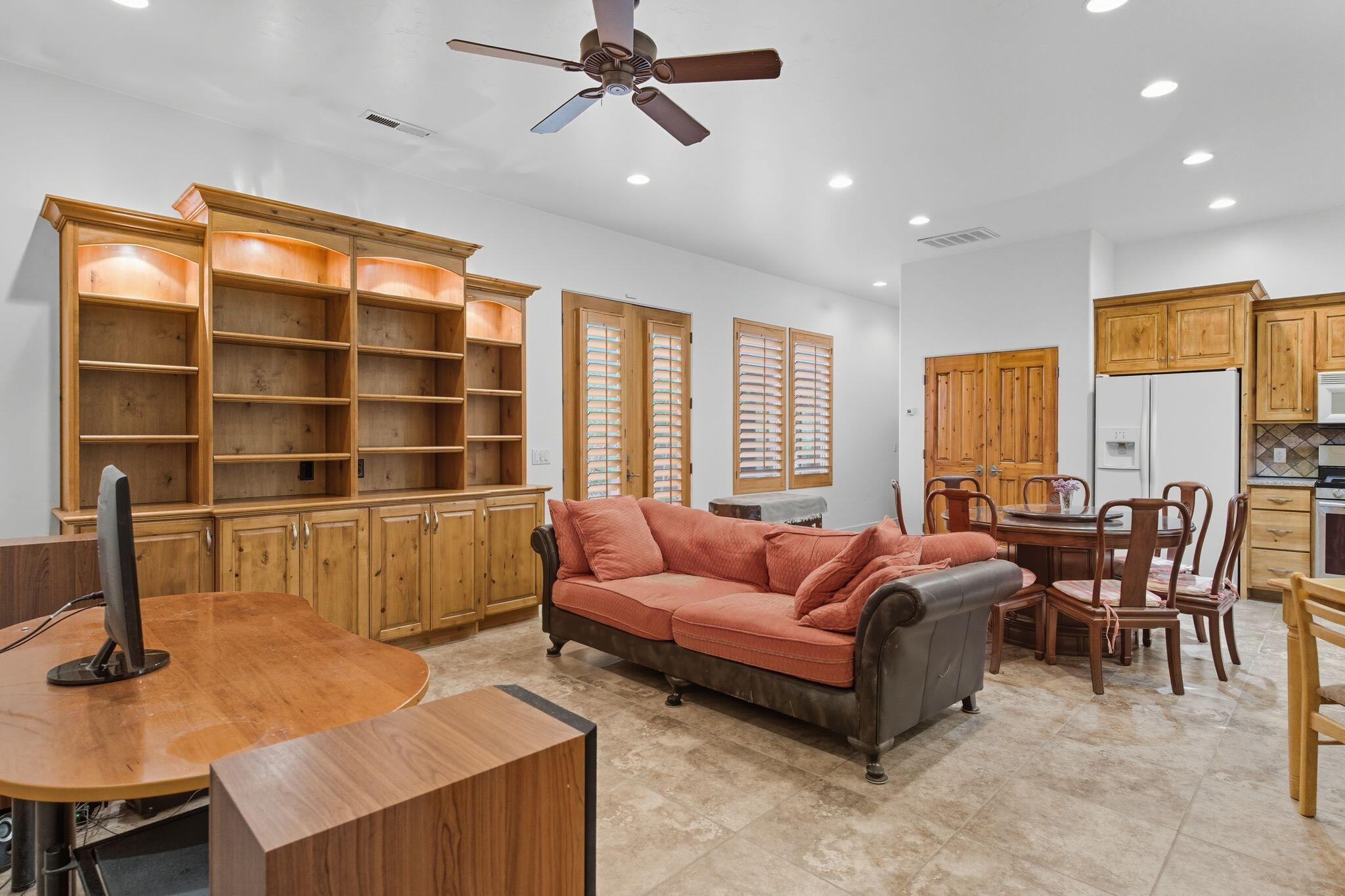 CHANCEL CLIFFS - Residential