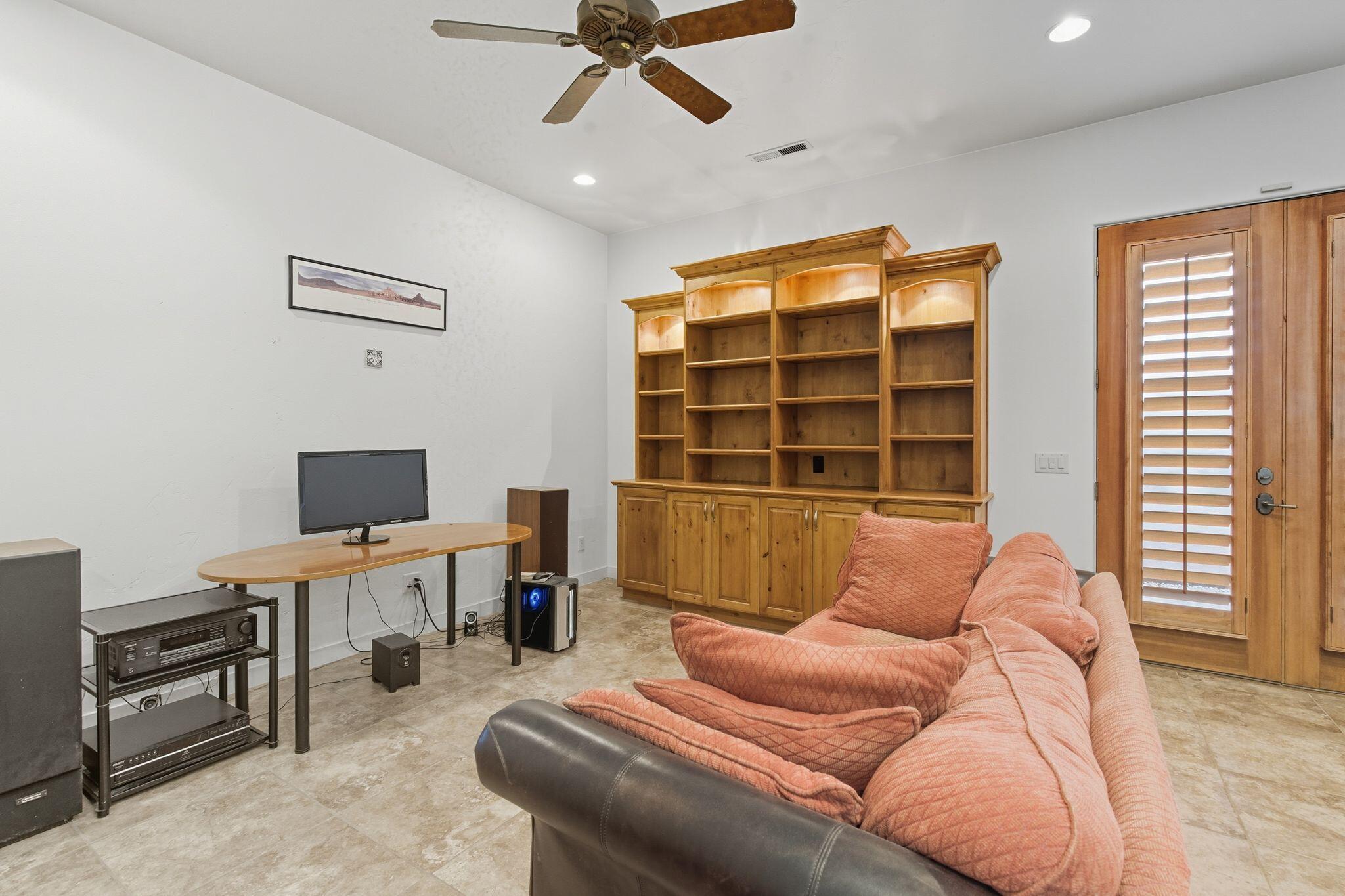 CHANCEL CLIFFS - Residential