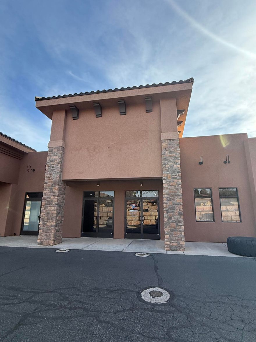 Commercial Condo for sale with common area and bathrooms.  Great frontage and exposure to Snow Canyon Pkwy. High traffic area. Dense residential area. Grey shell with one office and open space. Ready for use! Tenant in place until December 31st, 2026.
