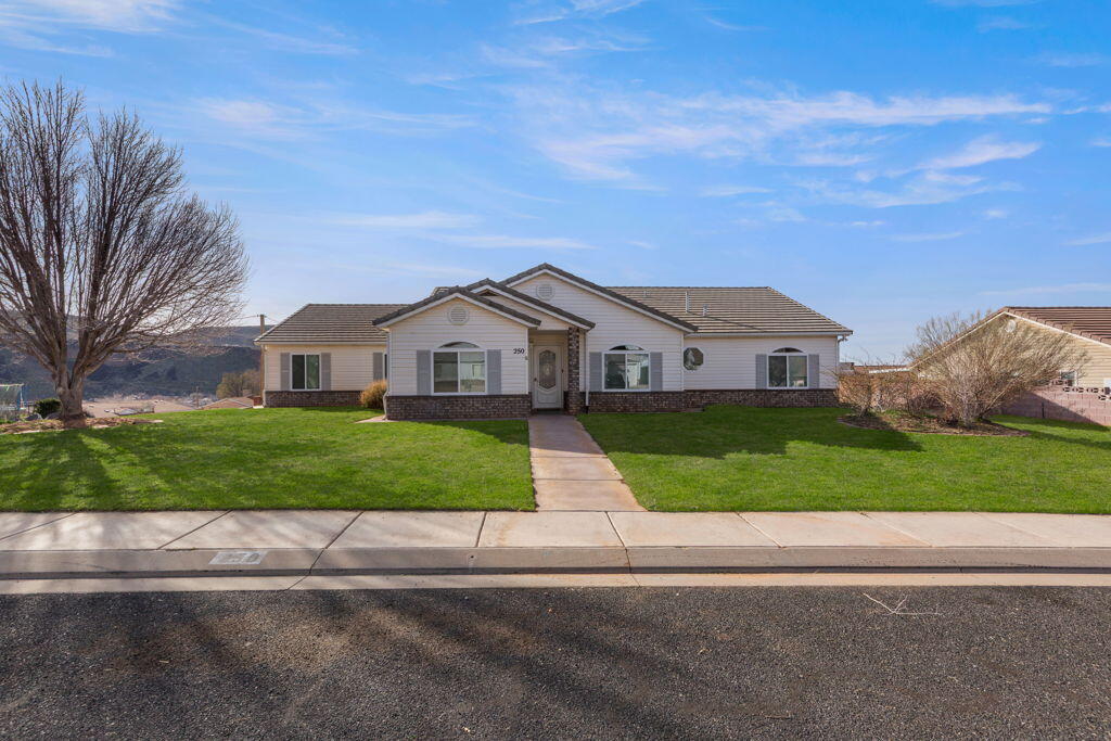 RIVER VIEW ESTATES - Residential