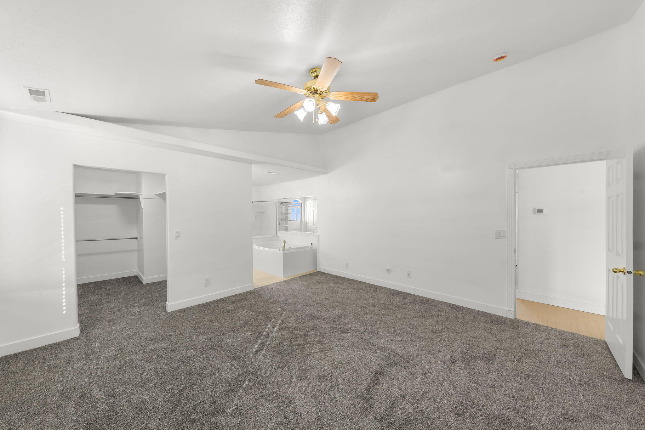 RIVER VIEW ESTATES - Residential