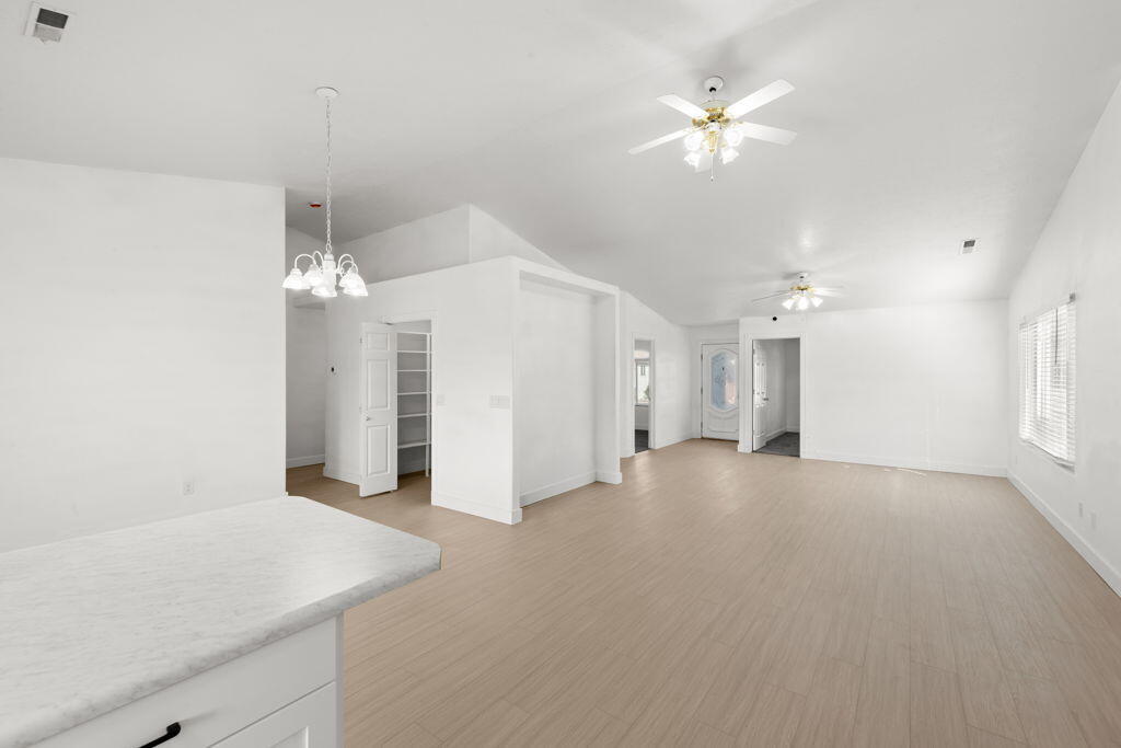 RIVER VIEW ESTATES - Residential