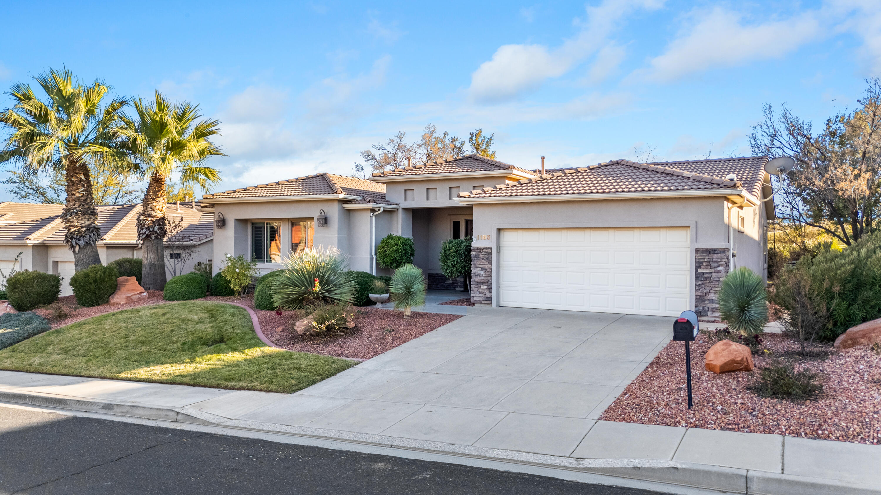 LA JOLLA HILLS AT GREEN SPRINGS - Residential