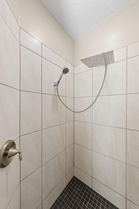 Tiny photo for 2282 S PINTURA DR, Saint George, UT 84790 (MLS # 26-270576)