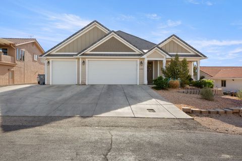 Tiny photo for 2282 S PINTURA DR, Saint George, UT 84790 (MLS # 26-270576)