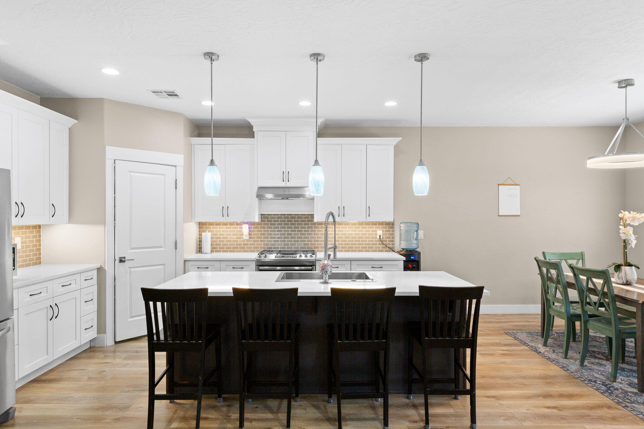 BLOOMINGTON HILLS - Residential