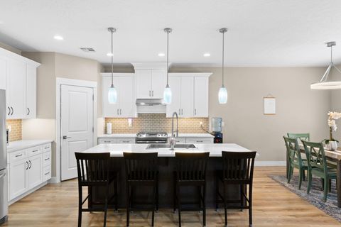 Tiny photo for 2282 S PINTURA DR, Saint George, UT 84790 (MLS # 26-270576)