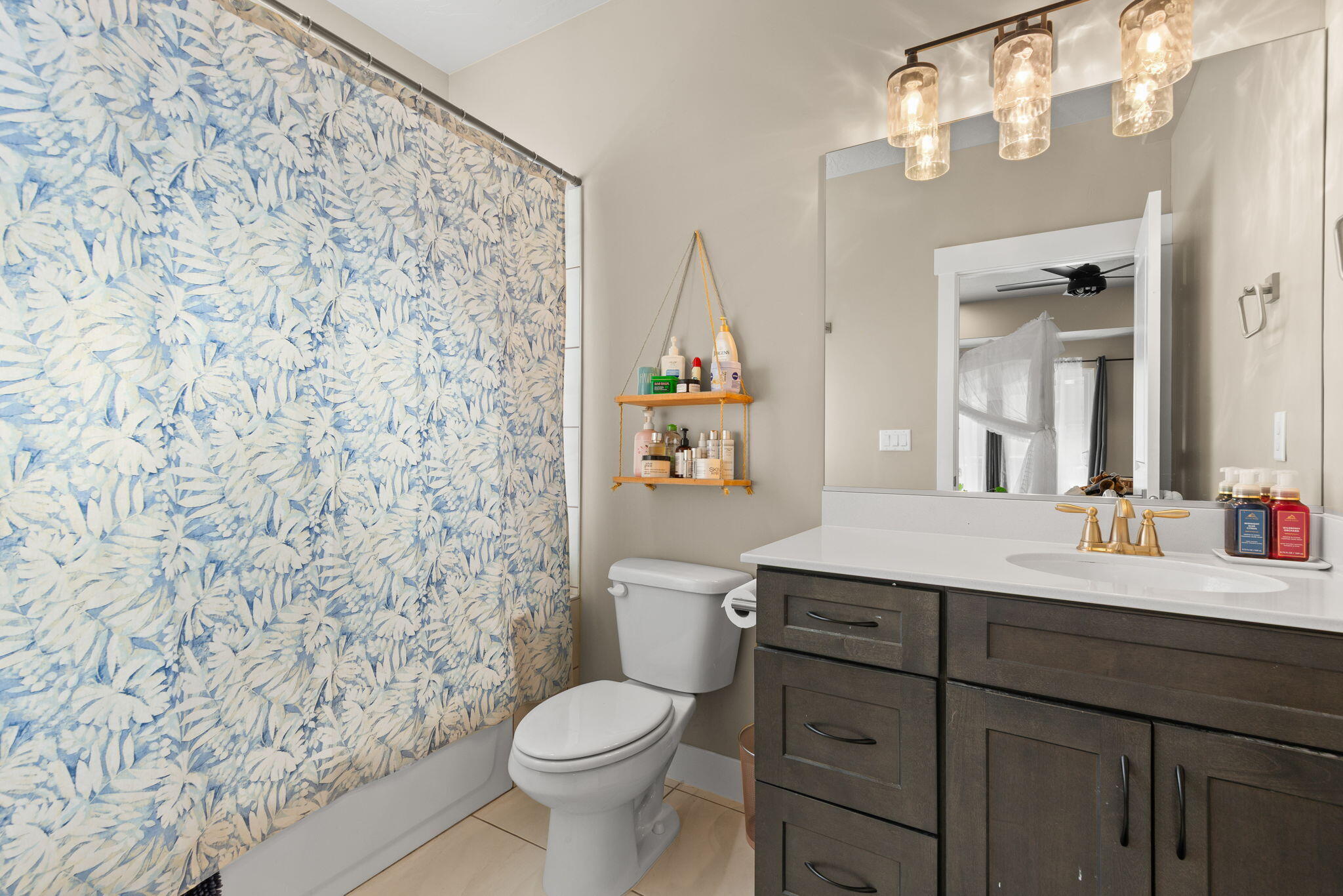 BLOOMINGTON HILLS - Residential