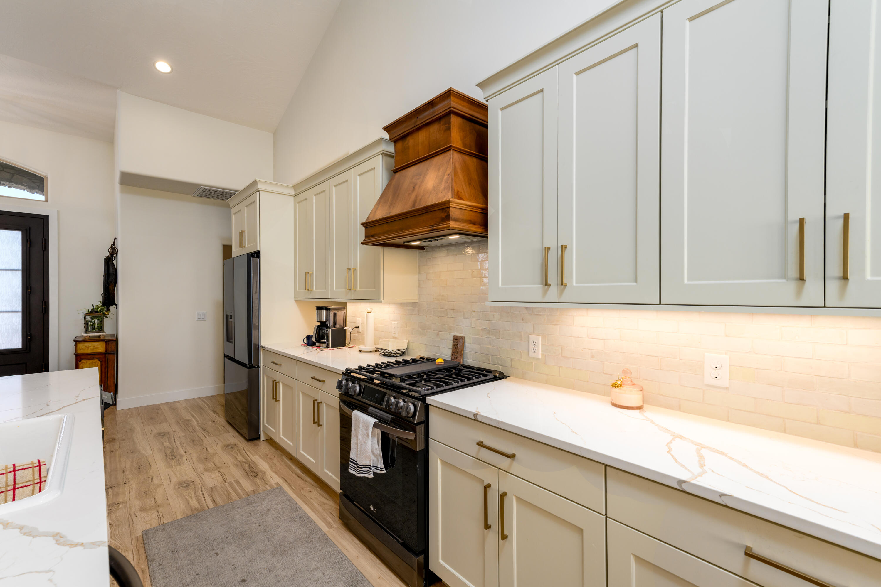 INDIAN KNOLLS - Residential