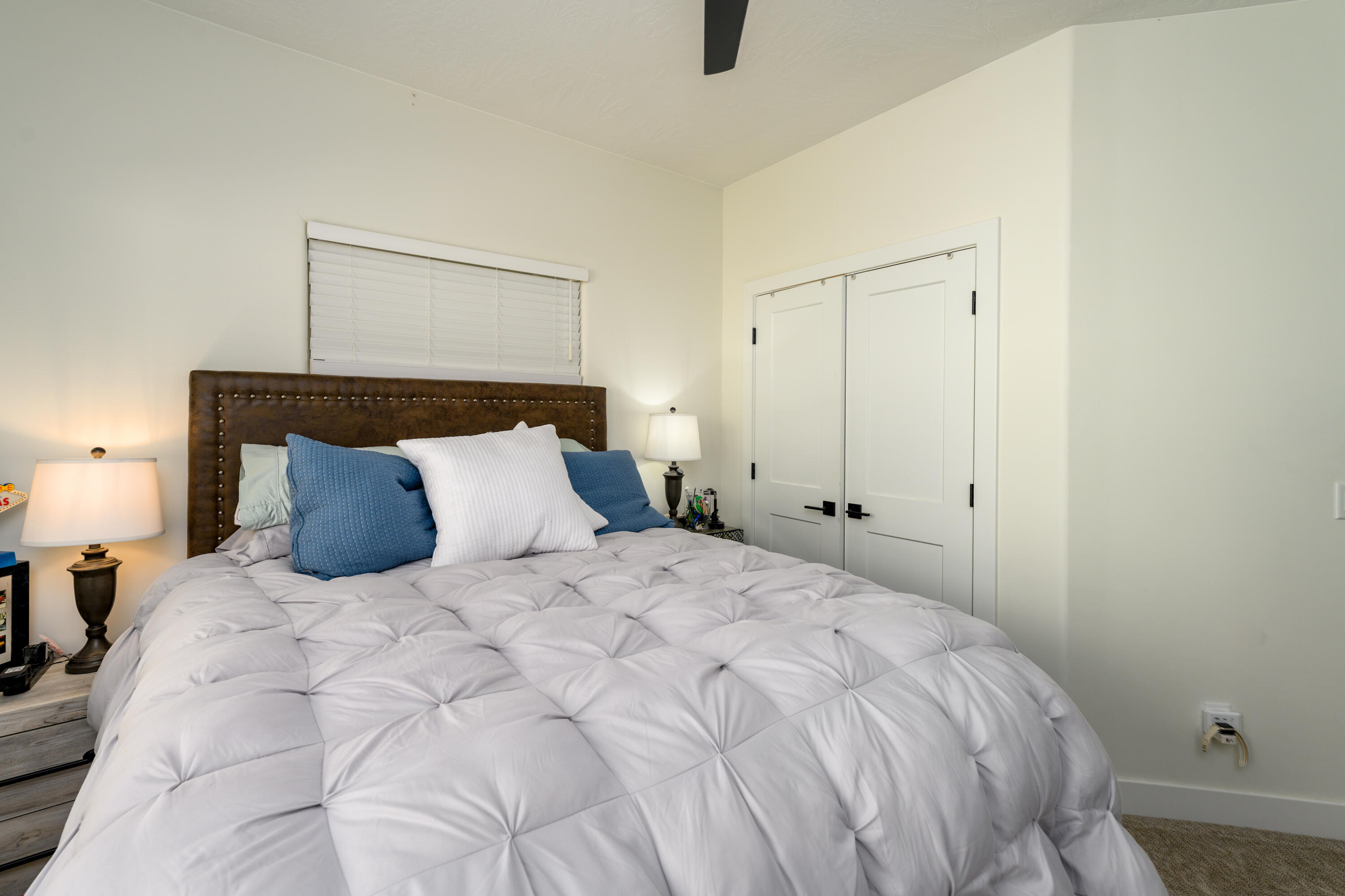INDIAN KNOLLS - Residential