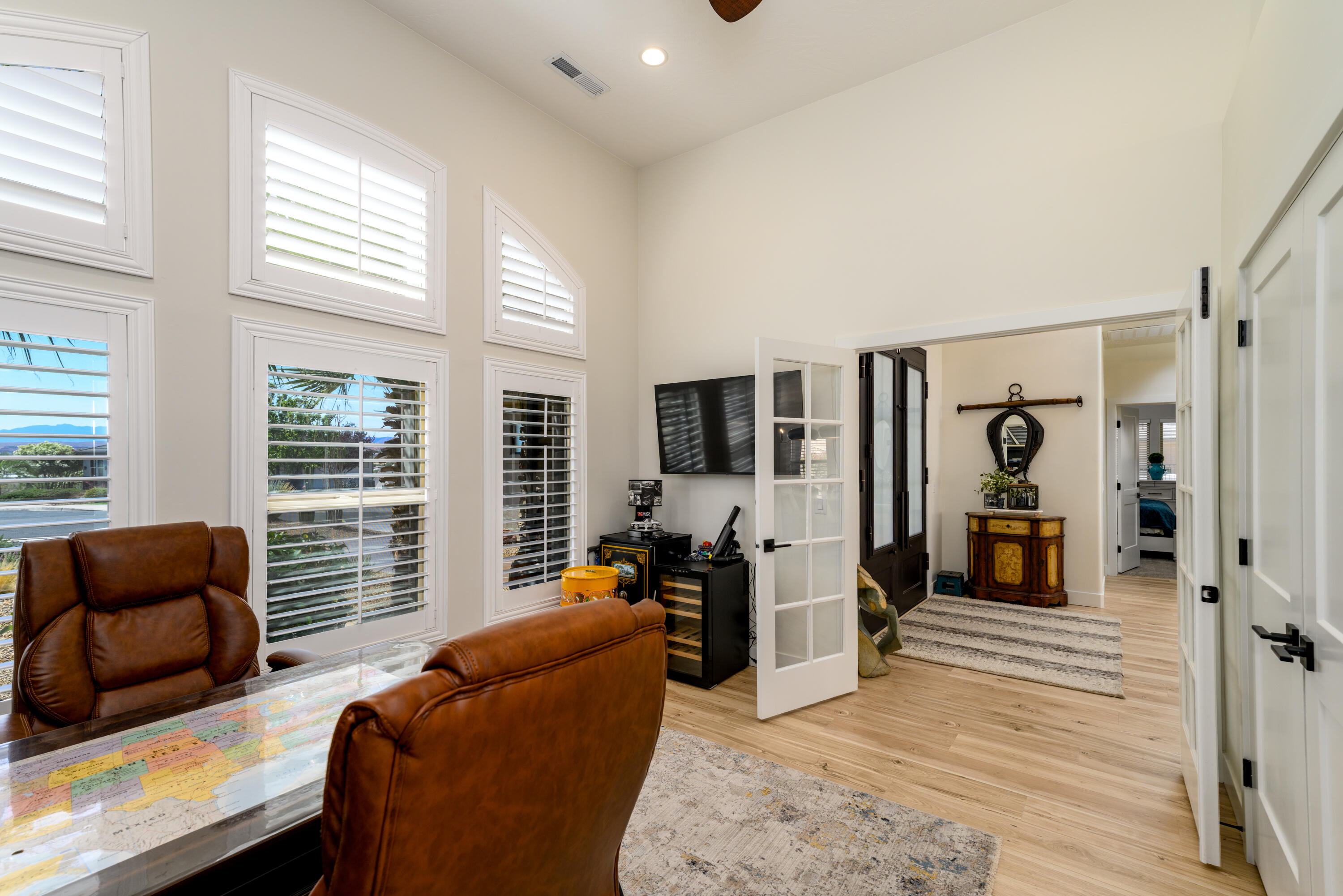 INDIAN KNOLLS - Residential