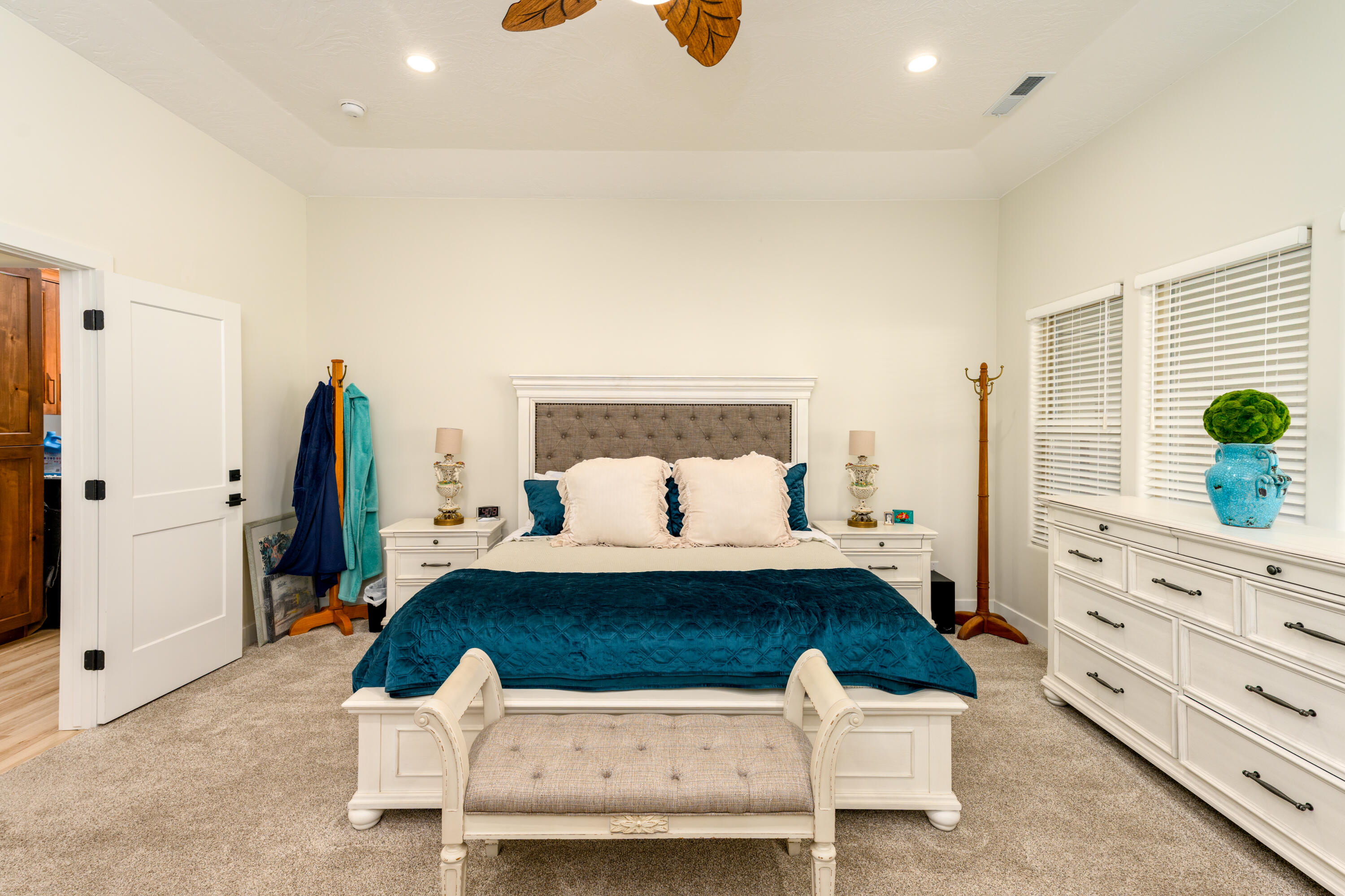 INDIAN KNOLLS - Residential