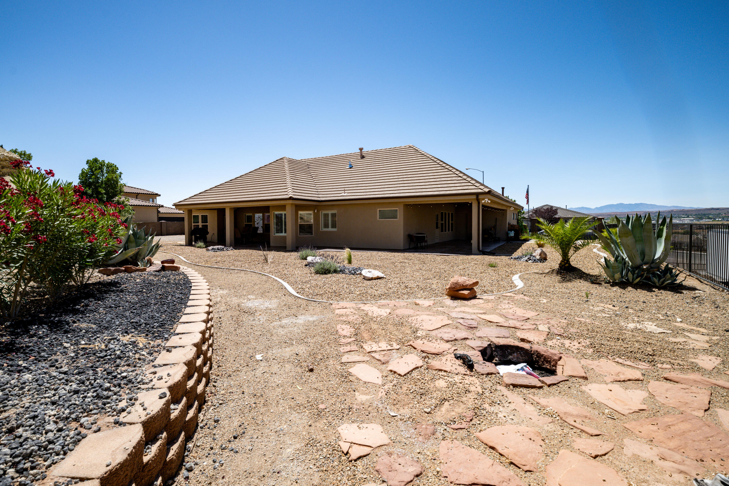 INDIAN KNOLLS - Residential