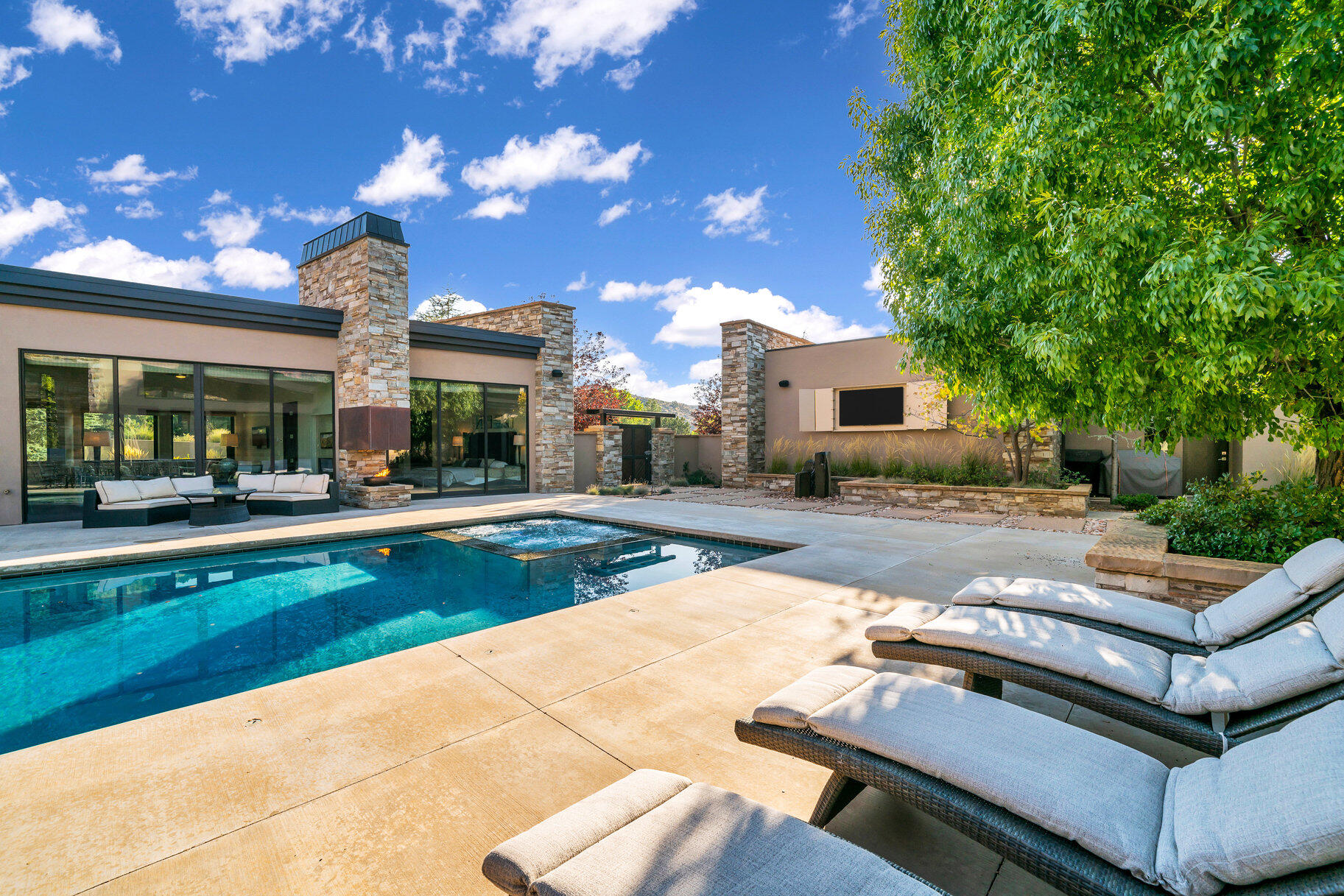 CANYON SPRINGS ESTATES - Residential