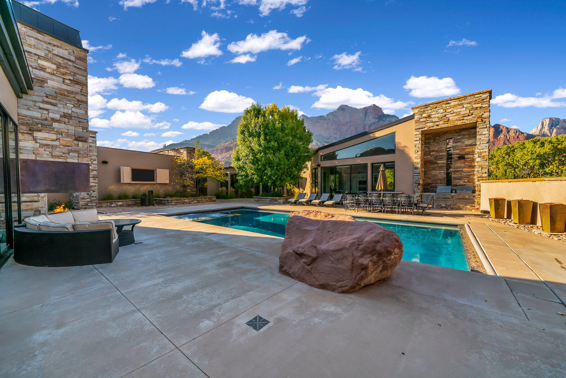 CANYON SPRINGS ESTATES - Residential