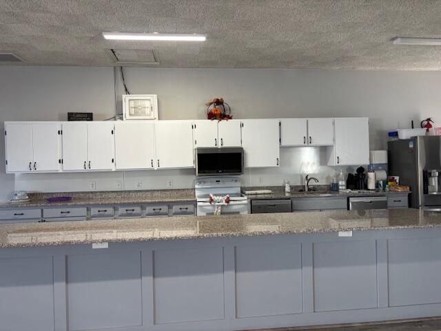 DIXIE DOWNS RV RESORT - Residential