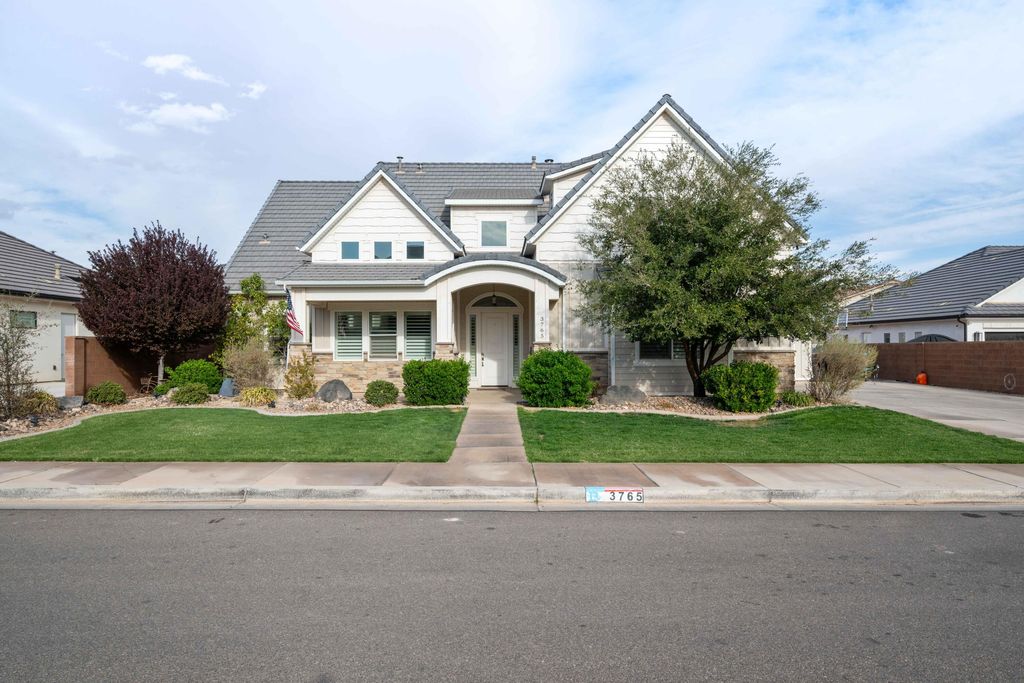 Photo of 3765 S HYDEBERRY, Saint George, UT 84790 (MLS # 26-268609)
