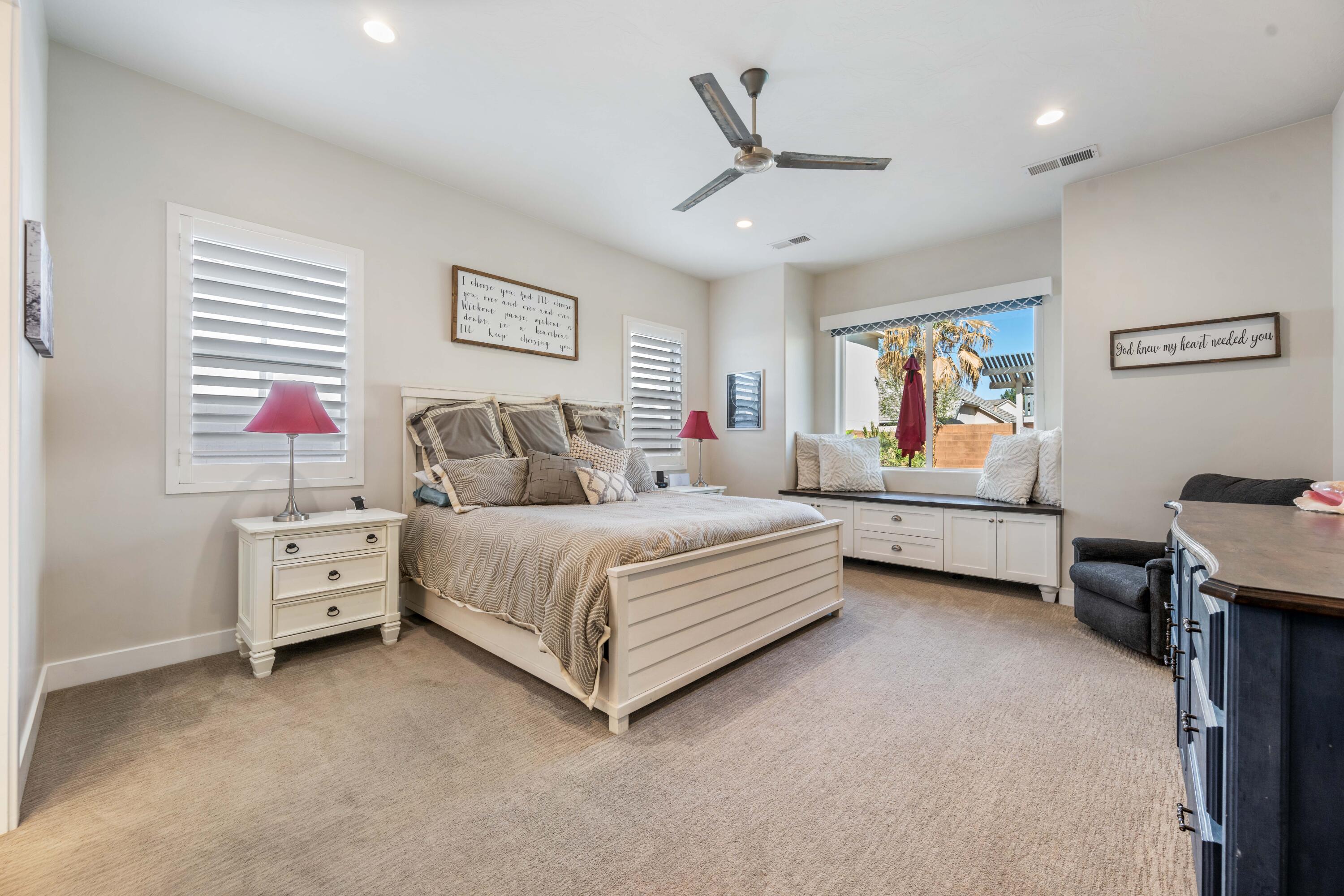 HYDE-BERRY PARK - Residential