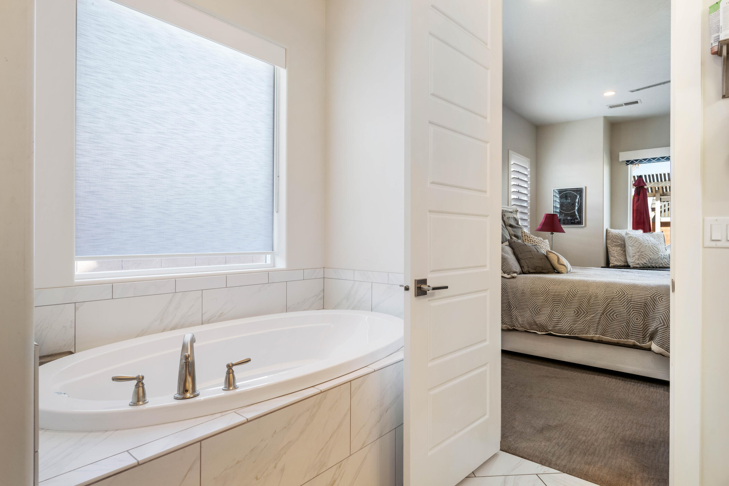 HYDE-BERRY PARK - Residential