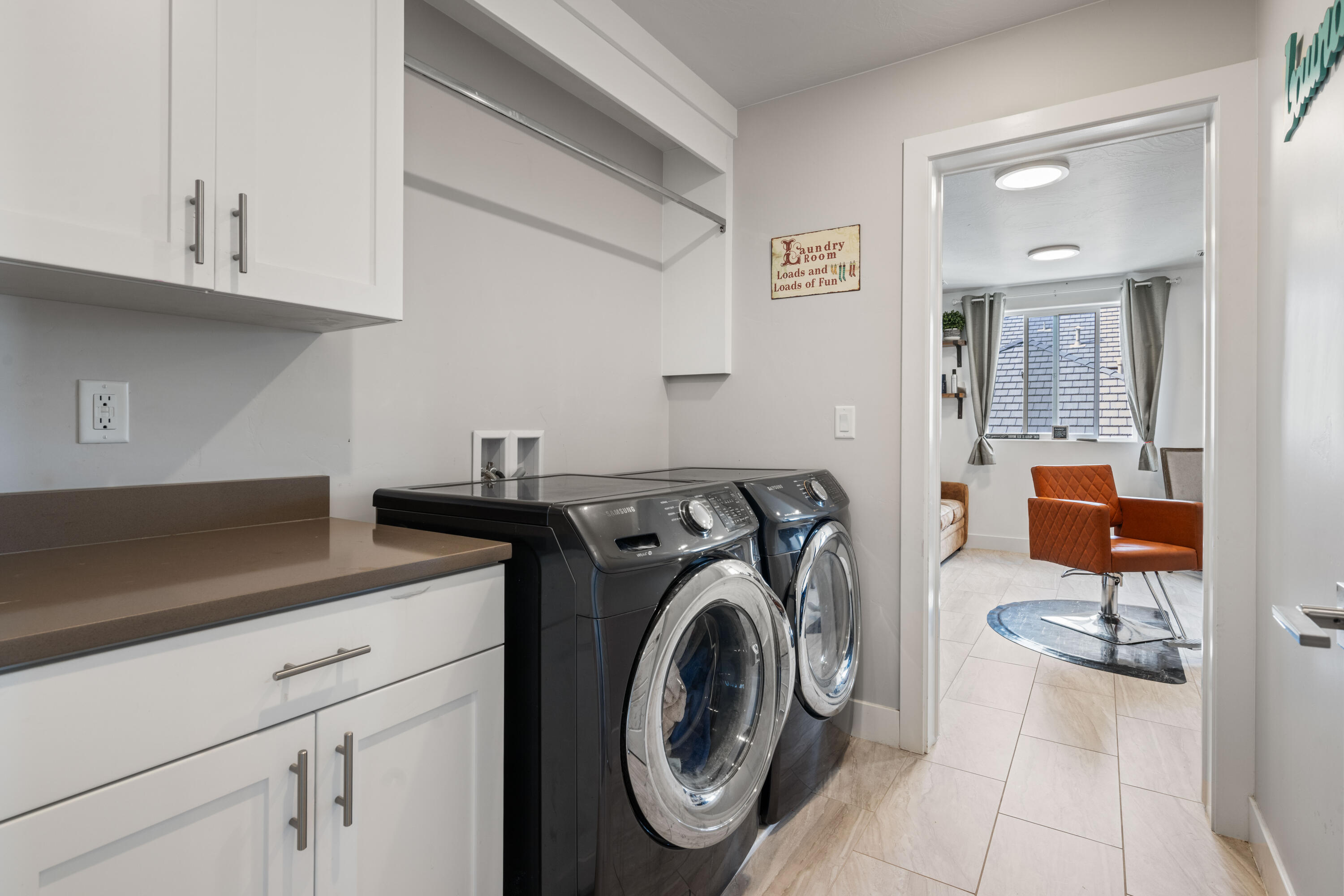 HYDE-BERRY PARK - Residential