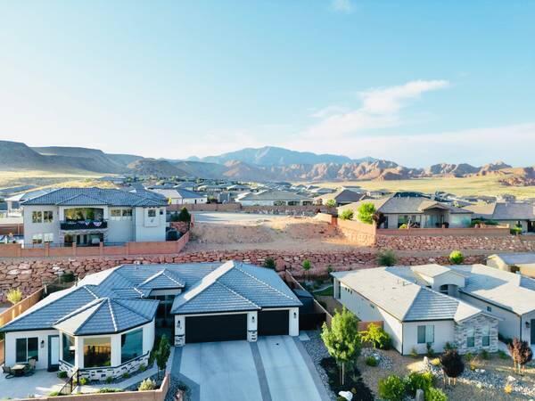 WASHINGTON VISTA - Land