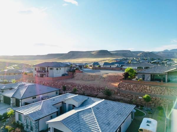 WASHINGTON VISTA - Land