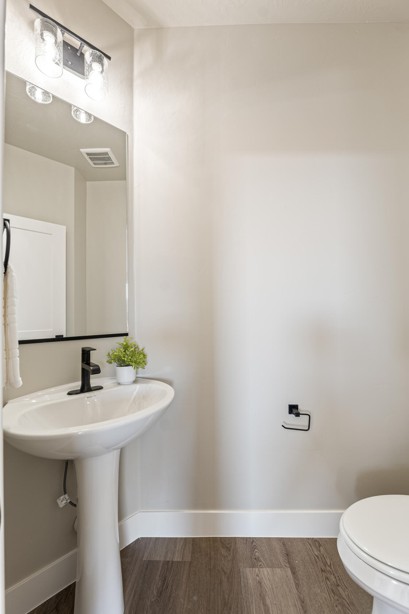 HURRICANE HEIGHTS TOWNHOMES - Residential