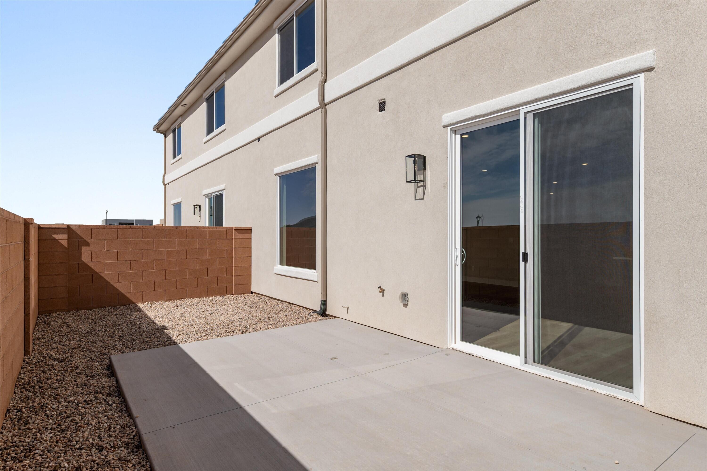 HURRICANE HEIGHTS TOWNHOMES - Residential