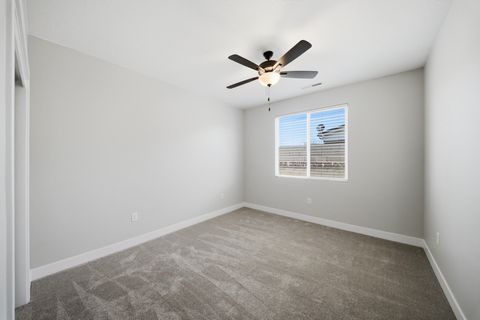 Tiny photo for 3044 W 670 N, Hurricane, UT 84737 (MLS # 26-271946)