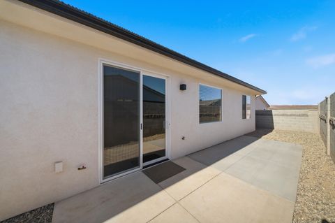 Tiny photo for 3044 W 670 N, Hurricane, UT 84737 (MLS # 26-271946)