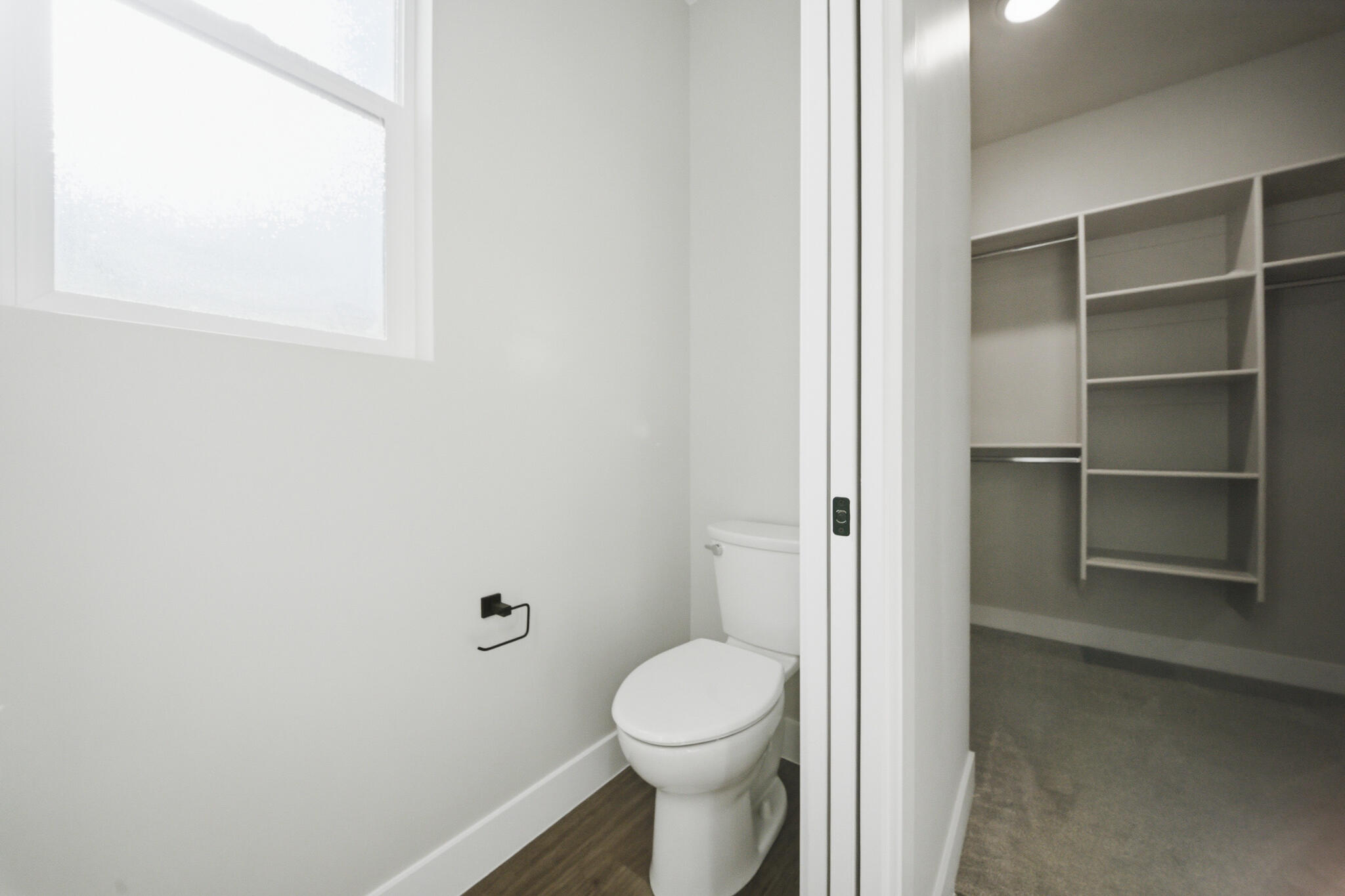 PEREGRINE POINTE WEST - Residential