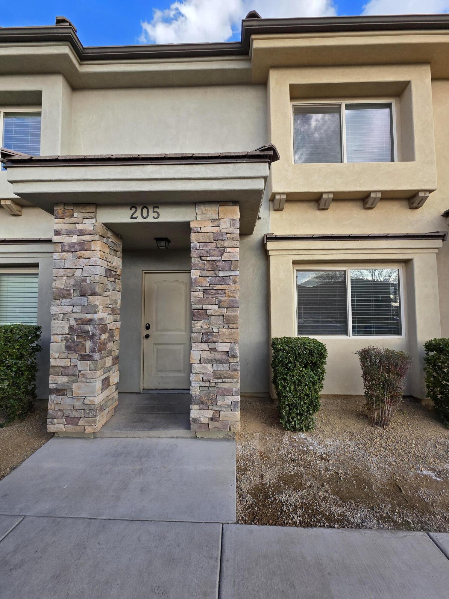 FLATS AT SOUTH POINTE - Residential