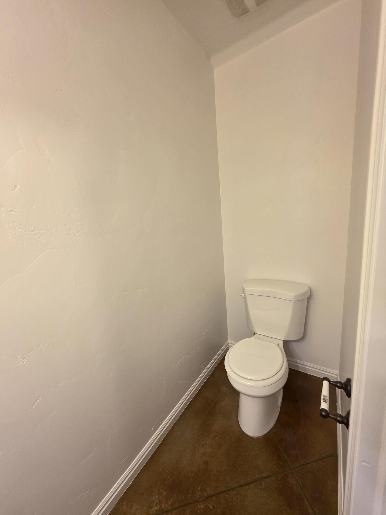 FLATS AT SOUTH POINTE - Residential