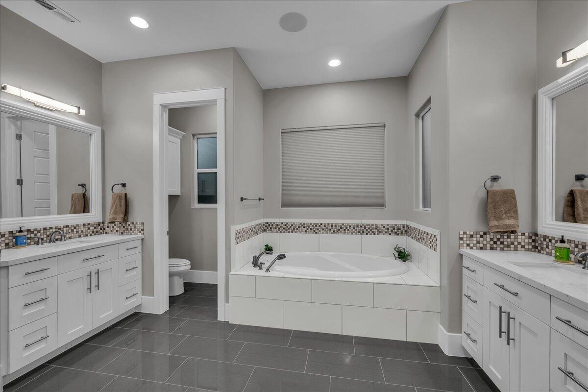 MEADOW VALLEY FARMS - Residential