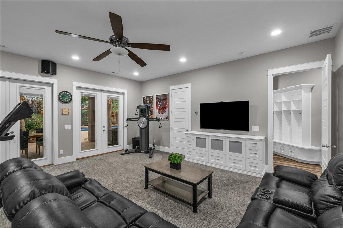 MEADOW VALLEY FARMS - Residential