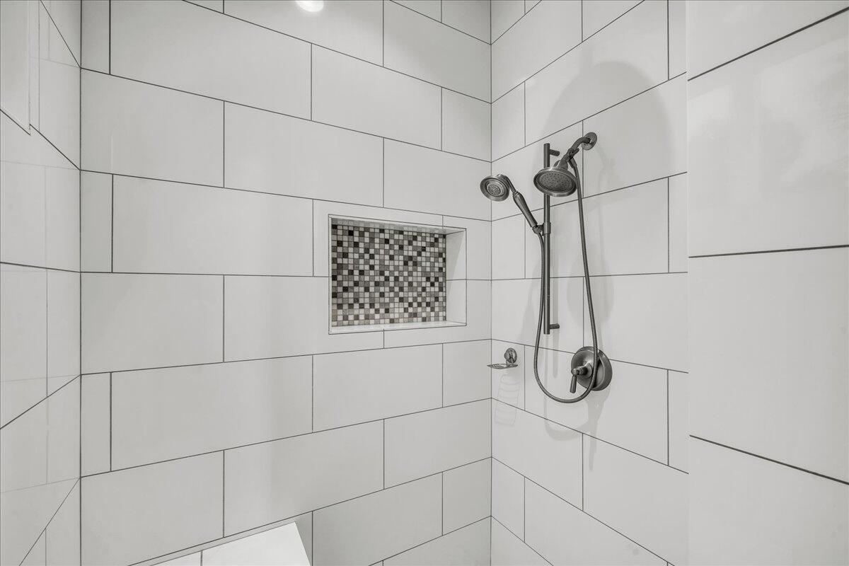 MEADOW VALLEY FARMS - Residential