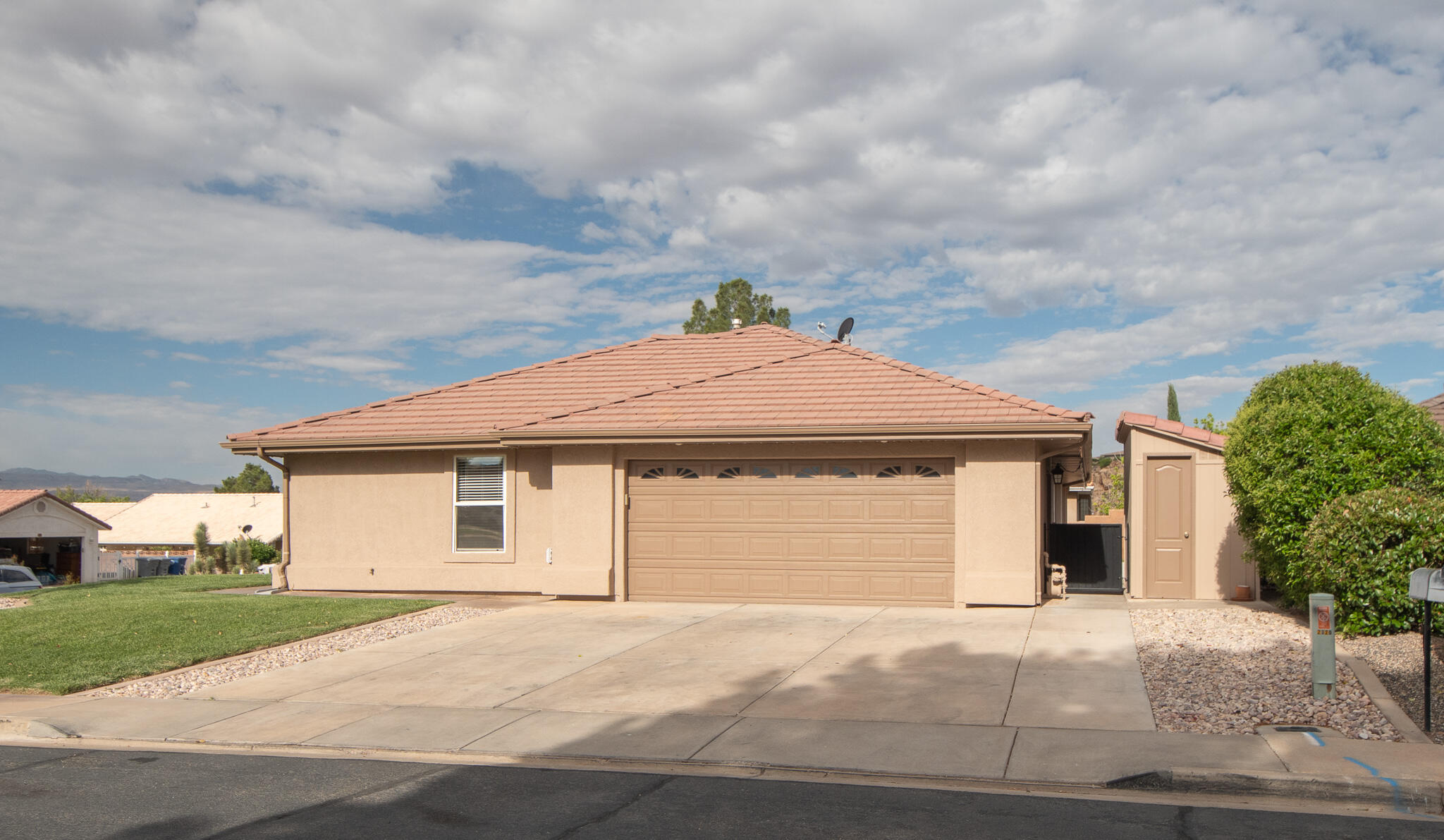 FOOTHILLS AT ST GEORGE - Residential