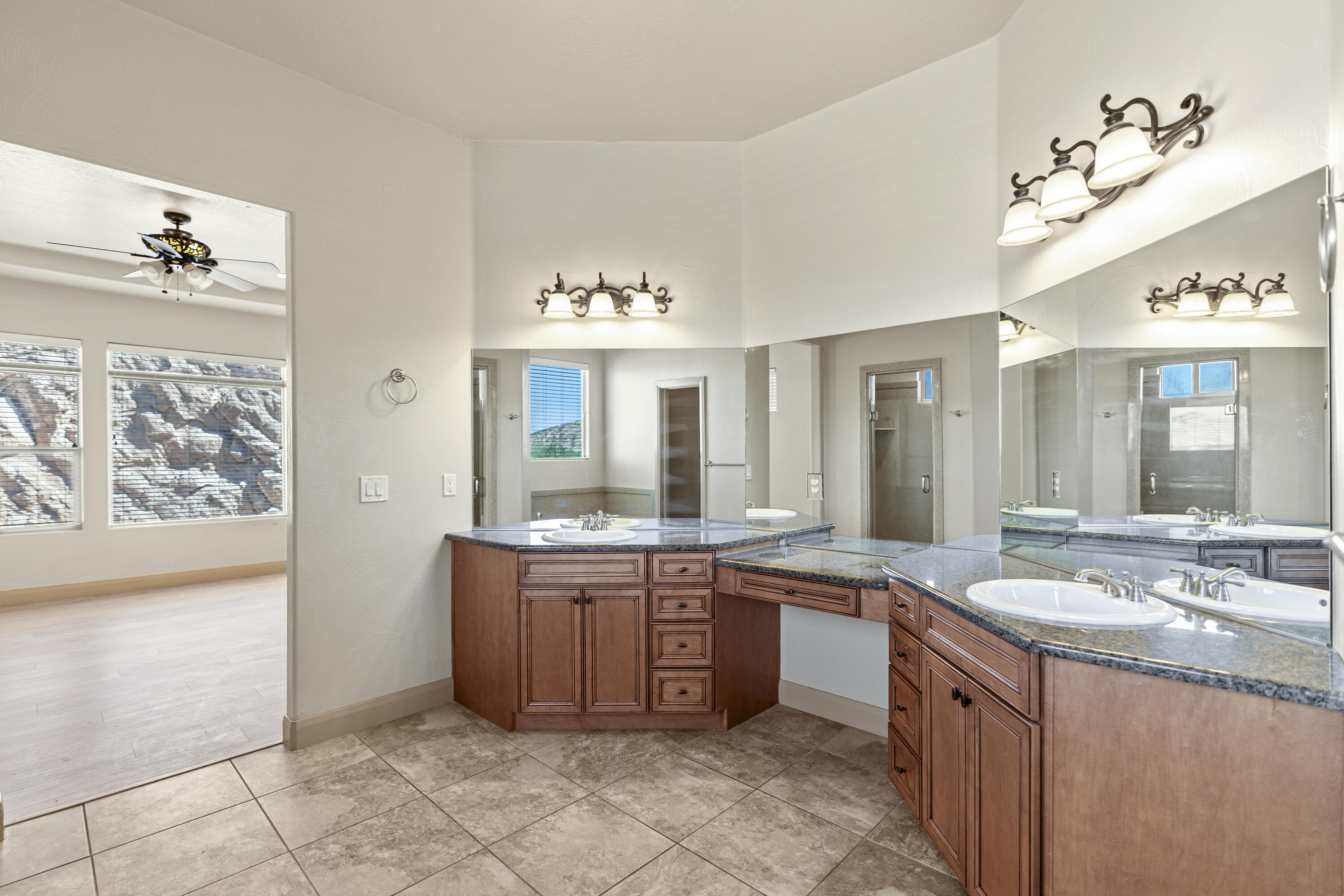 KNOLLS AT LITTLE VALLEY - Residential