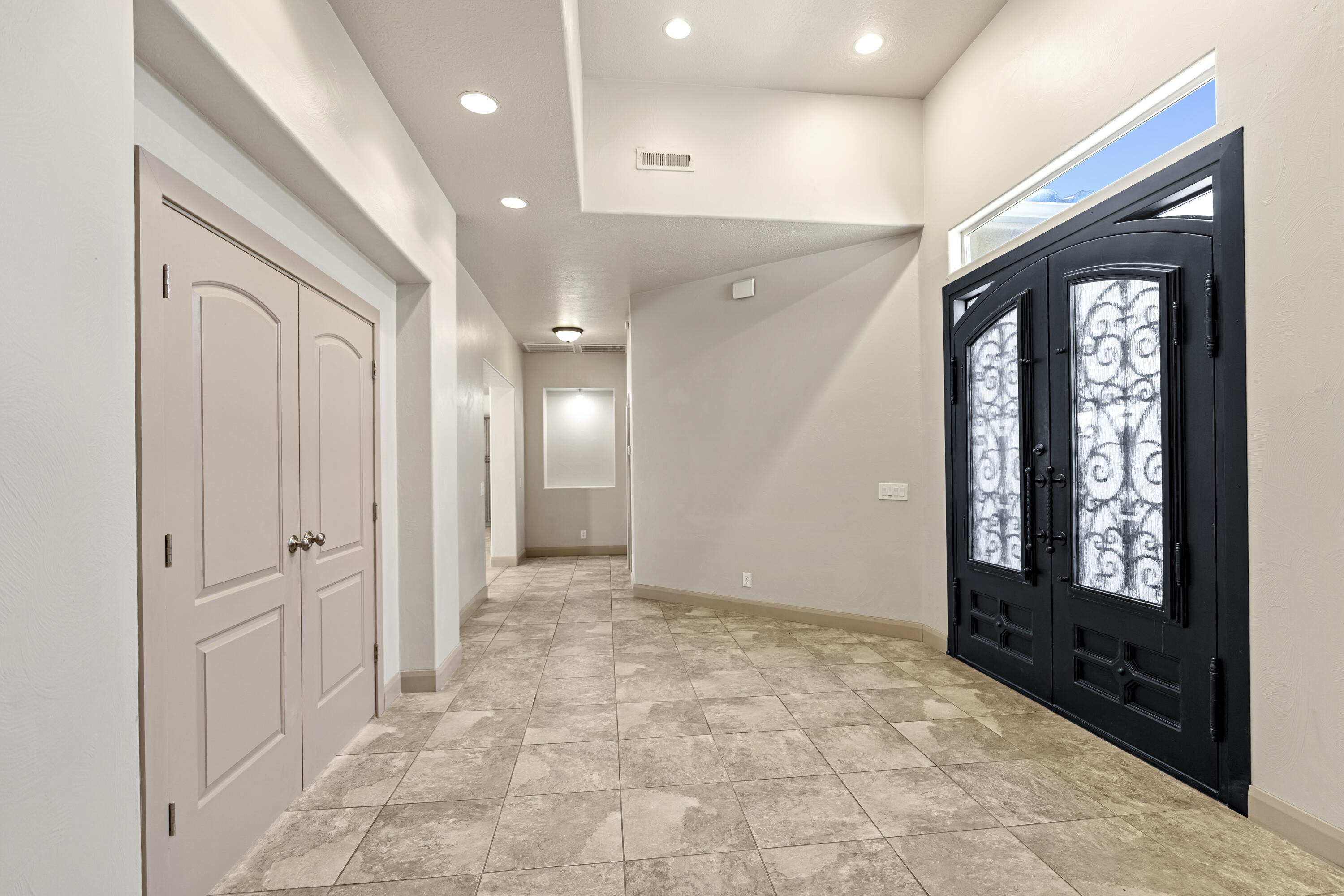 KNOLLS AT LITTLE VALLEY - Residential