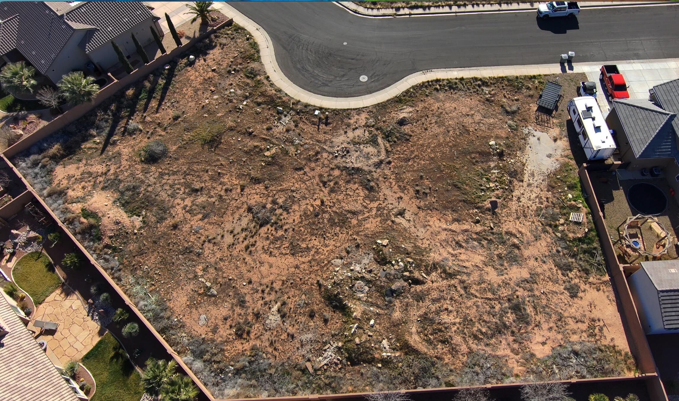 DIXIE SPRINGS - Land