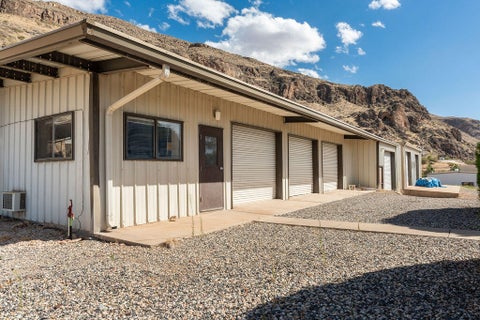 Tiny photo for 1455 S 160 W, Hurricane, UT 84737 (MLS # 26-275979)