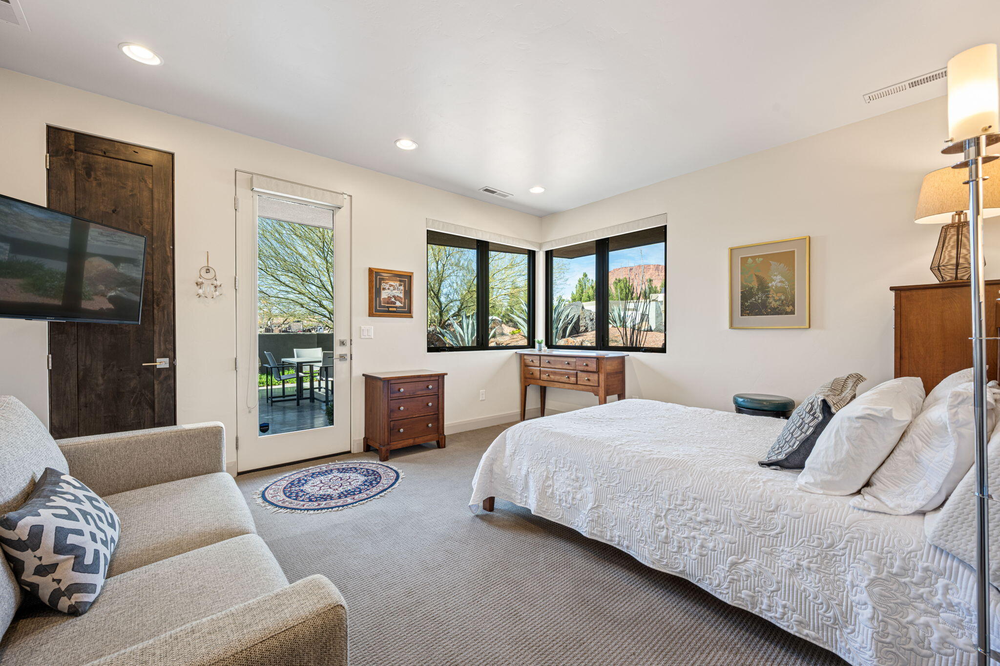 RESERVE OF ENTRADA SNOW CANYON PATIO HOMES - Residential