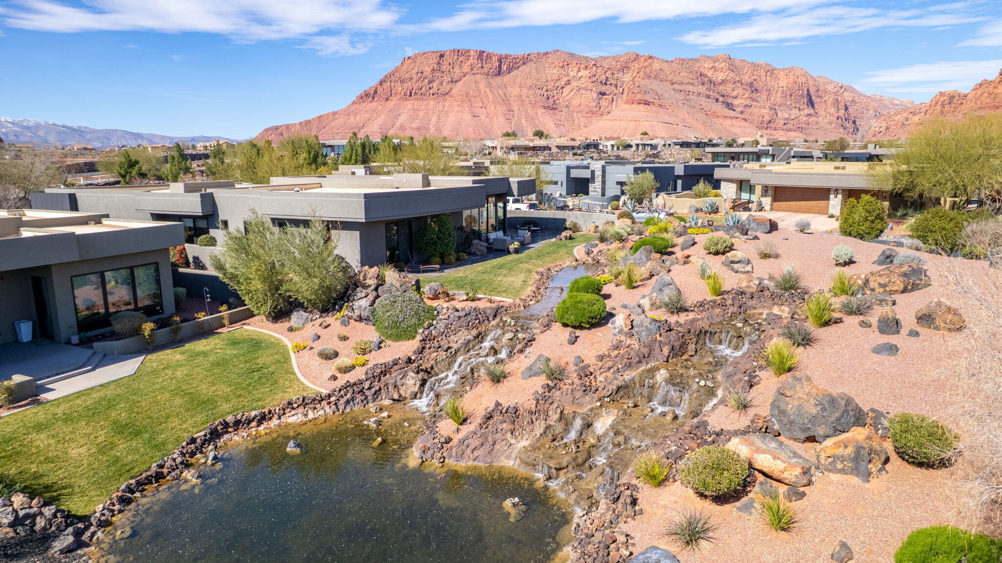 RESERVE OF ENTRADA SNOW CANYON PATIO HOMES - Residential